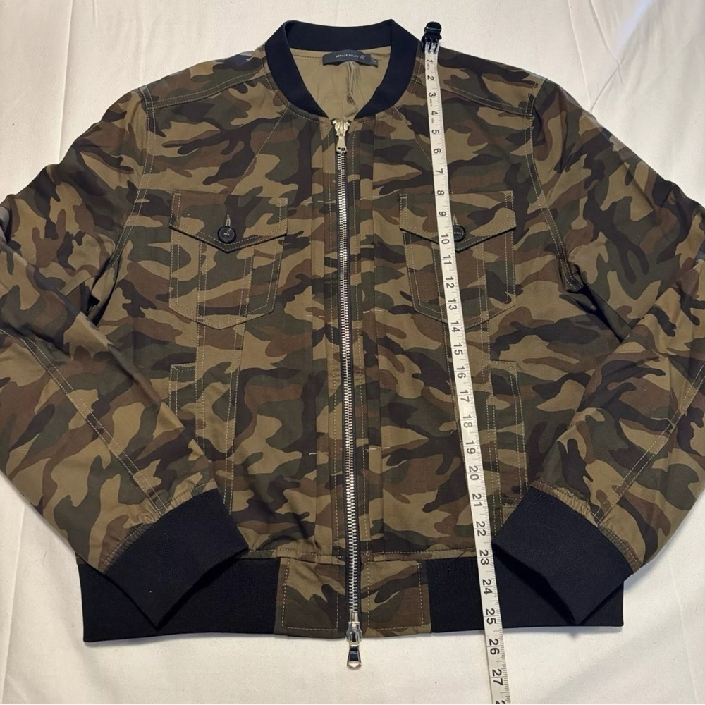 Arthur Galan Women's Size 4 Camo Bomber Jacket Pleated Lined Pockets Green - Picture 8 of 15